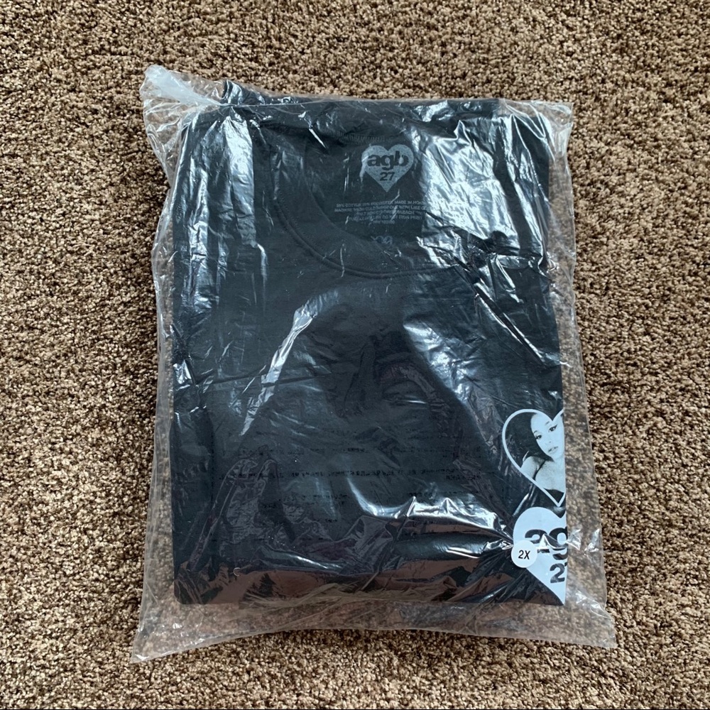 NEW Ariana Grande AG27 Crewneck - Picture 11 of 13